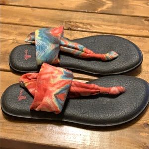 Sanuk sandals